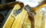 Tỷ giá USD, vàng bất ngờ lặng sóng