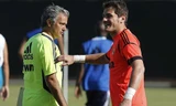 Mourinho cho rằng Casillas không xứng với mức thu nhập 2,5 triệu euro/mùa.