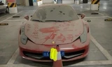 Ferrari 458 Italia có giá 636.000 USD bị bỏ rơi tại Trung Quốc.