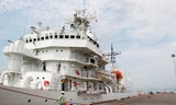 Tàu Yashima có chiều dài 130m, chiều rộng 15,5 m, lượng dãn nước trên 500 tấn.