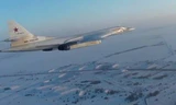 Tận thấy máy bay ném bom Tu-160 Blackjack vận hành ở Bắc Cực