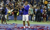 Rạng sáng qua, Novak Djokovic vừa được ăn mừng chức vô địch Grand Slam thứ 10 trong sự nghiệp.