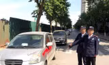 Xe ô tô bị xịt sơn.