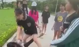 Nữ sinh ở Thanh Hóa bị đánh hội đồng ở công viên đông người