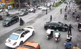 Nhóm người mặc đồng phục 'điều tiết giao thông' cho đoàn xe cưới ở Thanh Hóa