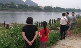 Hai cháu bé đuối nước tử vong, mất tích trên sông Mã