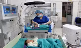 Các bé sơ sinh vừa chào đời được chăm sóc tại Khoa Phụ sản, Bệnh viện Bạch Mai. Ảnh: BV cung cấp