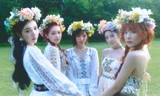 Red Velvet hóa nữ thần mùa Hạ, chủ trì lễ hội mùa màng đen tối trong "Cosmic"