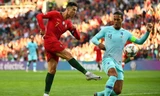Cựu sao Liverpool tuyên bố Ronaldo ‘sẽ bị Van Dijk kèm chết’
