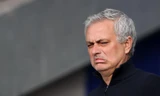 Roma thua, Mourinho viện cớ khó nghe