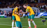 Australia gửi 'quân tiếp viện' hùng hậu để HLV Kim Sang-sik đấu MU