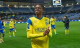 Ngôi sao số 1 dứt áo rời Sochaux trước ngày đụng độ Pau FC