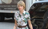 Taylor Swift đẹp dịu dàng nổi bật trên phố