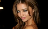 Miranda Kerr bán nude gợi cảm trên tạp chí đàn ông