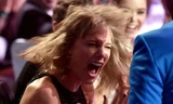 Taylor Swift 'phát cuồng' khi được xướng tên nhận giải