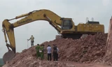 Hiện trường vụ khai thác đất trái phép.