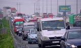 Cao tốc Pháp Vân - Ninh Bình ùn tắc dịp nghỉ lễ Ảnh: Nguyễn Hoàn