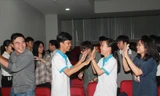 Các sinh viên tham gia buổi giao lưu Ảnh: NGÔ TÙNG