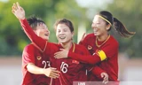 Các cầu thủ nữ Việt Nam hướng tới chiến thắng trước Myanmar 