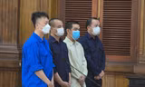 Các bị cáo tại phiên tòa.