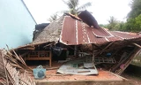 An Giang: Giông lốc làm sập, tốc mái hàng trăm căn nhà 