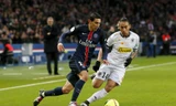 Billy Ketkeophomphone đối đầu với ngôi sao PSG Di Maria