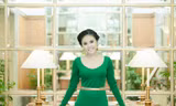 Vân Trang lộng lẫy trước khi đi LHP Cannes