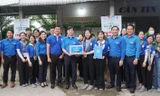 Chiến sĩ áo xanh để lại ấn tượng đẹp với người dân