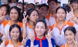 ‘Vững tâm lý – Vượt mùa thi’ cùng Hoa hậu Lương Thùy Linh: Truyền cảm hứng cho hơn 2.000 sĩ tử tại Vĩnh Long