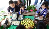 Vinh danh giáo viên trong chương trình 'Chia sẻ cùng thầy cô'