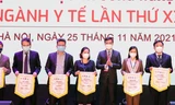 Gần 500 nhà khoa học trẻ báo cáo năng lực thực hành trong y khoa
