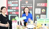 Giới thiệu nông sản thanh niên lên sàn thương mại điện tử