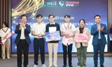 Nhóm sinh viên trường ĐH Công nghệ giành giải Nhất cuộc thi Ý tưởng khởi nghiệp - sáng tạo VNU 2022