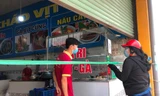 Hàng quán tại TPHCM vẫn đang phục vụ theo hình thức "bán mang đi"