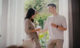 Giữa loạt drama 'người yêu cũ' showbiz, Hamlet Trương và Orange lại khiến dân tình 'khóc'