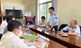 Đại diện Saigon Petro làm việc với lực lượng quản lý thị trường về đảm bảo nguồn cung xăng dầu ở Cần Thơ