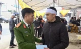 Thăm viếng, chia buồn gia đình có người tử vong trong vụ tai nạn đặc biệt nghiêm trọng ở Sơn La