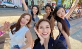 Hội ngộ cùng “chị em” Miss World, Hoa hậu Đỗ Thị Hà mặc đồ nổi bật, khoe chân dài miên man