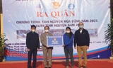Tại chương trình, đại diện Đoàn Thanh niên Trung ương Đoàn, Ban tổ chức TƯ trao những phần quà ý nghĩa, hỗ trợ thanh niên huyện Bắc Sơn -Ảnh: Duy Chiến 