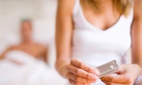 Sử dụng thuốc tránh thai khẩn cấp liên tục là nguyên nhân gây nên hiện tượng lãnh cảm, mất hứng, không có cảm hứng tình dục... Ảnh minh hoạ: Internet