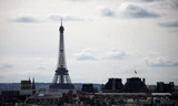 Quang cảnh khu vực Tháp Eiffel ở Paris, Pháp. (Ảnh: Reuters)