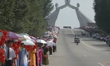 Tượng đài thống nhất ở thủ đô Bình Nhưỡng, Triều Tiên. (Ảnh: Reuters)