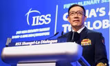 Bộ trưởng Quốc phòng Trung Quốc phát biểu tại Đối thoại Shangri-La ngày 2/6. (Ảnh: Reuters)