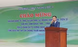 Ông Lê Hoàng Anh Tuấn chia sẻ với các thế hệ học sinh đang theo học tại trường THPT Nghi Lộc III