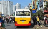 Xe buýt 'nhái' lộng hành giữa Hà Nội