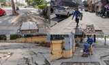 Sau ba năm lát, đá 'độ bền 70 năm' và gạch vỉa hè nhiều nơi vỡ nát