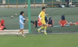 Quách Tân tập tễnh ngoài sân, tuyển Việt Nam nhận thêm hung tin?