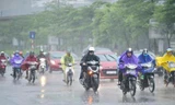 Bão số 7 đang tiến vào miền Bắc, Hà Nội bước vào những ngày mưa lớn dầm dề