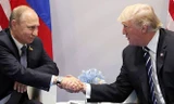 Vì sao ông Trump kiên quyết gặp ông Putin trước bão dư luận?