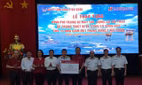 Ngân hàng Agribank tặng máy tập thể thao và máy củng cố vườn rau cho nhà giàn DK1